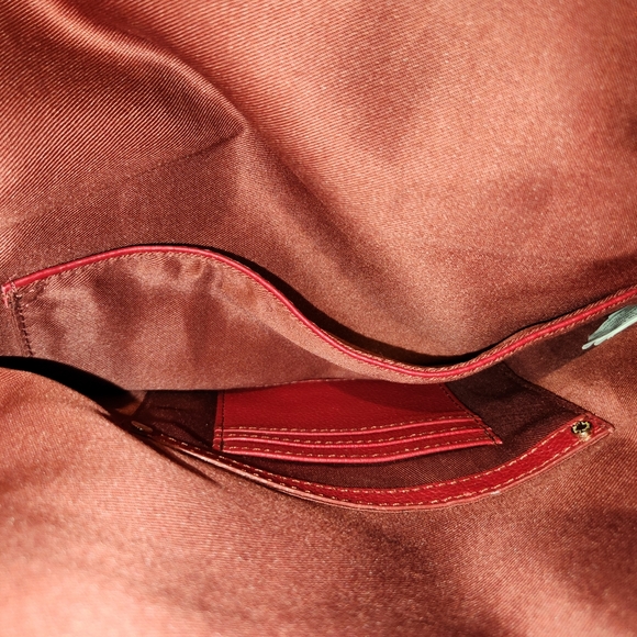 Red crossbody / clutch - Picture 4 of 6